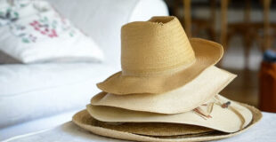 How to look different in a straw hat?