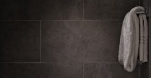 Exploring Different Types of Materials for Bathroom Tiles