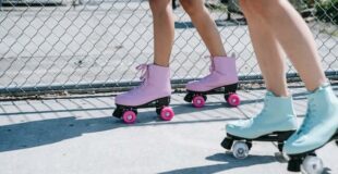 How to Buy Cheap Roller Skates?