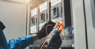 How to Conduct an Electrical Safety Check Efficiently